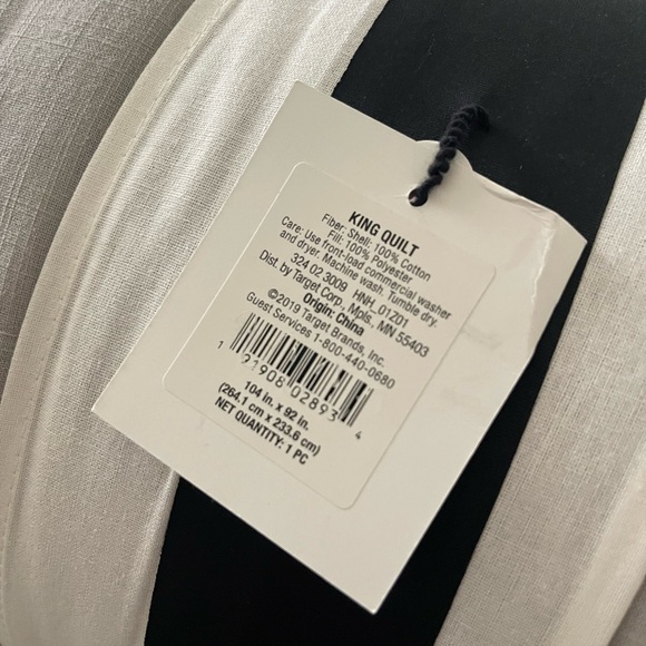 Hearth and hand solid gray quilt-KING - Picture 3 of 5